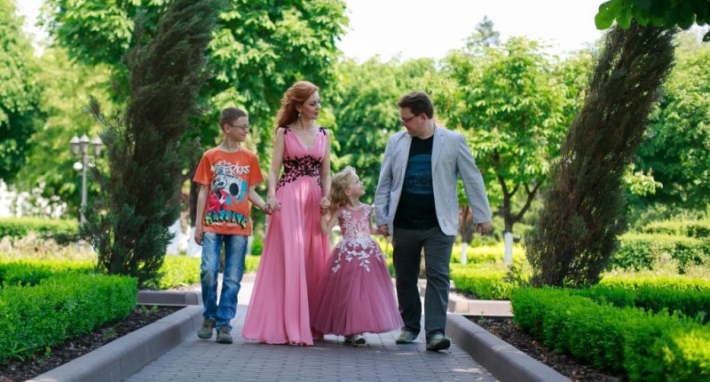 Подробнее о Леонид Золин: «Бьюти-сфера, позволяет наиболее полно раскрыть возможности физиогномики»